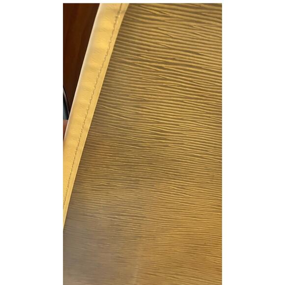 Louis Vuitton Epi Plage Via Tote Bag - Picture 6 of 15